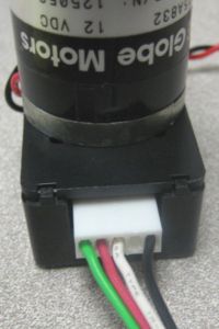 Globe-encoder-cable-molex.jpg